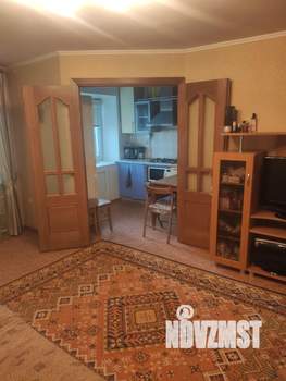 2-к квартира, вторичка, 42м2, 3/5 этаж
