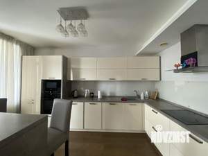 2-к квартира, вторичка, 82м2, 5/7 этаж