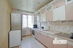 3-к квартира, вторичка, 71м2, 1/3 этаж