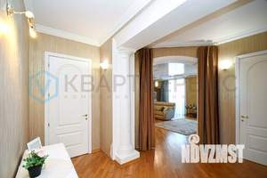 3-к квартира, вторичка, 158м2, 7/8 этаж