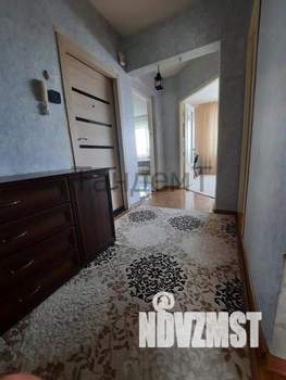 2-к квартира, вторичка, 61м2, 8/10 этаж