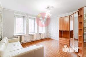 3-к квартира, вторичка, 100м2, 3/5 этаж