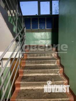 3-к квартира, вторичка, 63м2, 1/9 этаж