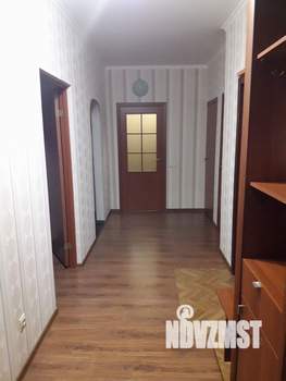 2-к квартира, вторичка, 61м2, 9/9 этаж