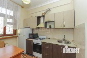 3-к квартира, вторичка, 70м2, 2/2 этаж