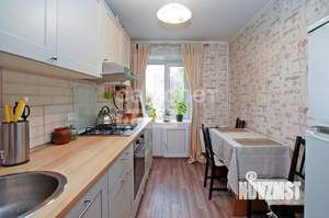 2-к квартира, вторичка, 52м2, 3/5 этаж