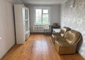 4-к квартира, вторичка, 80м2, 9/9 этаж