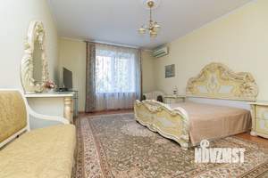 3-к квартира, вторичка, 127м2, 3/6 этаж