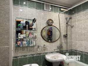 3-к квартира, вторичка, 61м2, 1/9 этаж