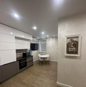 2-к квартира, вторичка, 69м2, 4/4 этаж
