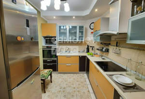 4-к квартира, вторичка, 136м2, 2/7 этаж