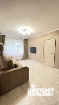 3-к квартира, вторичка, 56м2, 9/9 этаж