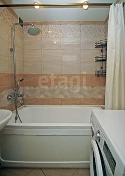 3-к квартира, вторичка, 65м2, 9/9 этаж