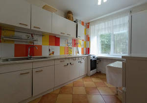 2-к квартира, вторичка, 45м2, 1/9 этаж
