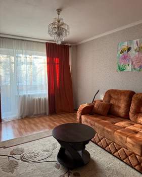 2-к квартира, вторичка, 53м2, 1/9 этаж