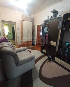 3-к квартира, вторичка, 55м2, 1/1 этаж