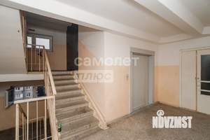 Студия квартира, вторичка, 33м2, 10/10 этаж