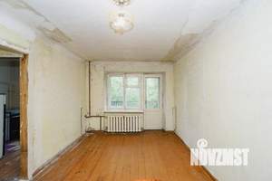 3-к квартира, вторичка, 55м2, 3/3 этаж