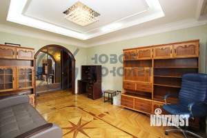 3-к квартира, вторичка, 65м2, 4/5 этаж
