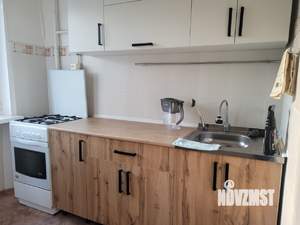 2-к квартира, вторичка, 42м2, 4/5 этаж