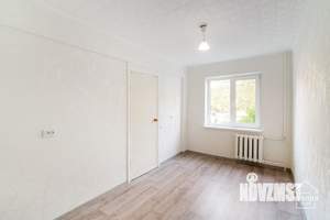 3-к квартира, вторичка, 59м2, 1/5 этаж