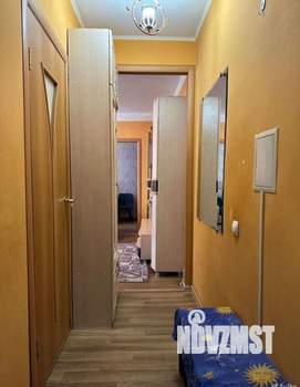 2-к квартира, вторичка, 43м2, 1/5 этаж