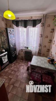 2-к квартира, вторичка, 52м2, 8/10 этаж