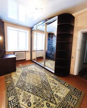 3-к квартира, вторичка, 73м2, 1/2 этаж