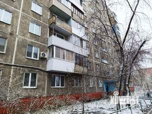 2-к квартира, вторичка, 44м2, 1/9 этаж