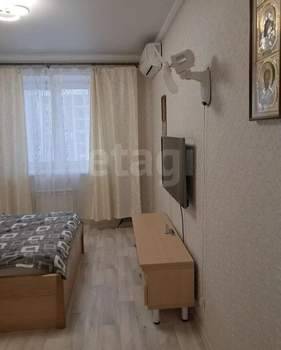 2-к квартира, вторичка, 56м2, 8/17 этаж