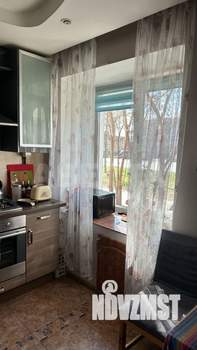 2-к квартира, вторичка, 38м2, 1/5 этаж