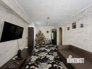 2-к квартира, вторичка, 42м2, 1/5 этаж