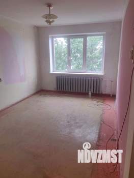 3-к квартира, вторичка, 56м2, 9/9 этаж