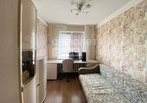 3-к квартира, вторичка, 49м2, 8/9 этаж