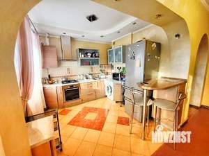 3-к квартира, вторичка, 62м2, 4/5 этаж