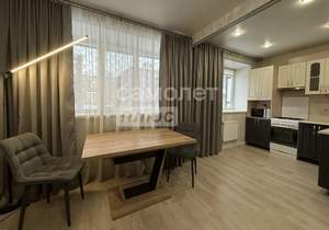 2-к квартира, вторичка, 42м2, 1/5 этаж