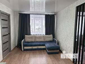2-к квартира, вторичка, 42м2, 1/5 этаж