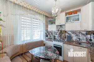 2-к квартира, вторичка, 45м2, 1/5 этаж