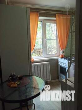 4-к квартира, вторичка, 59м2, 1/5 этаж