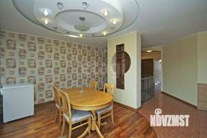 3-к квартира, вторичка, 108м2, 6/7 этаж