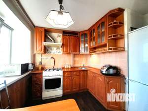 2-к квартира, вторичка, 42м2, 3/5 этаж
