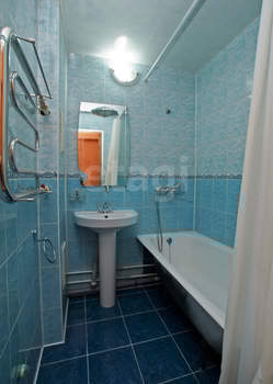 2-к квартира, вторичка, 49м2, 5/5 этаж