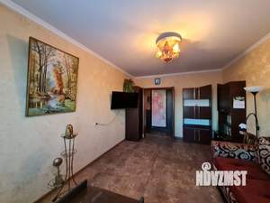 3-к квартира, вторичка, 62м2, 9/9 этаж
