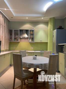 4-к квартира, вторичка, 108м2, 5/10 этаж