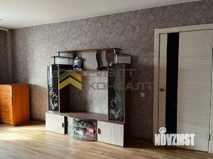 2-к квартира, вторичка, 52м2, 1/9 этаж