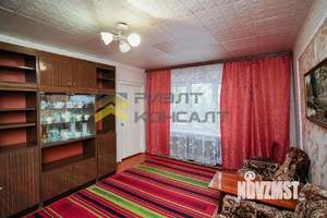 2-к квартира, вторичка, 37м2, 1/5 этаж