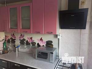 3-к квартира, вторичка, 63м2, 1/9 этаж