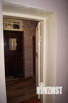 2-к квартира, вторичка, 47м2, 1/1 этаж