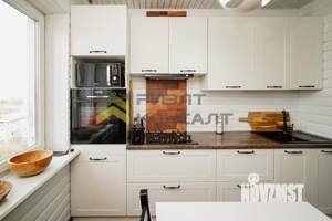 3-к квартира, вторичка, 63м2, 10/10 этаж