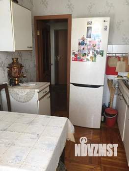 3-к квартира, вторичка, 61м2, 1/9 этаж